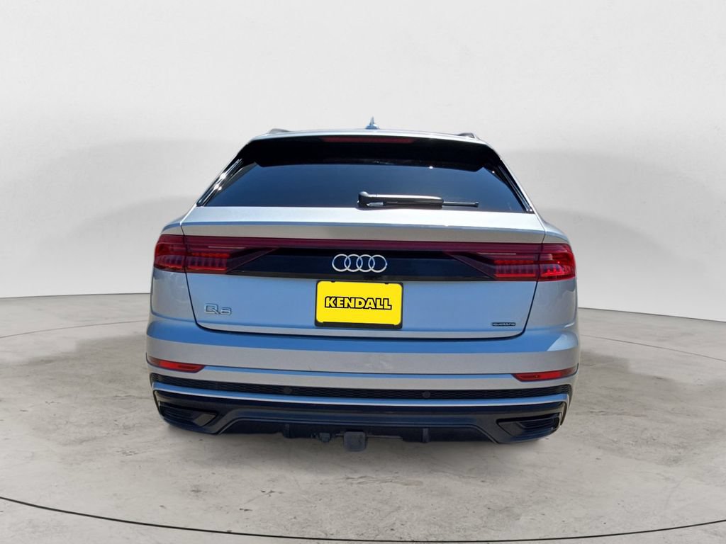 Used 2020 Audi Q8 Prestige w/ Prestige Package AWD/4WD image 4