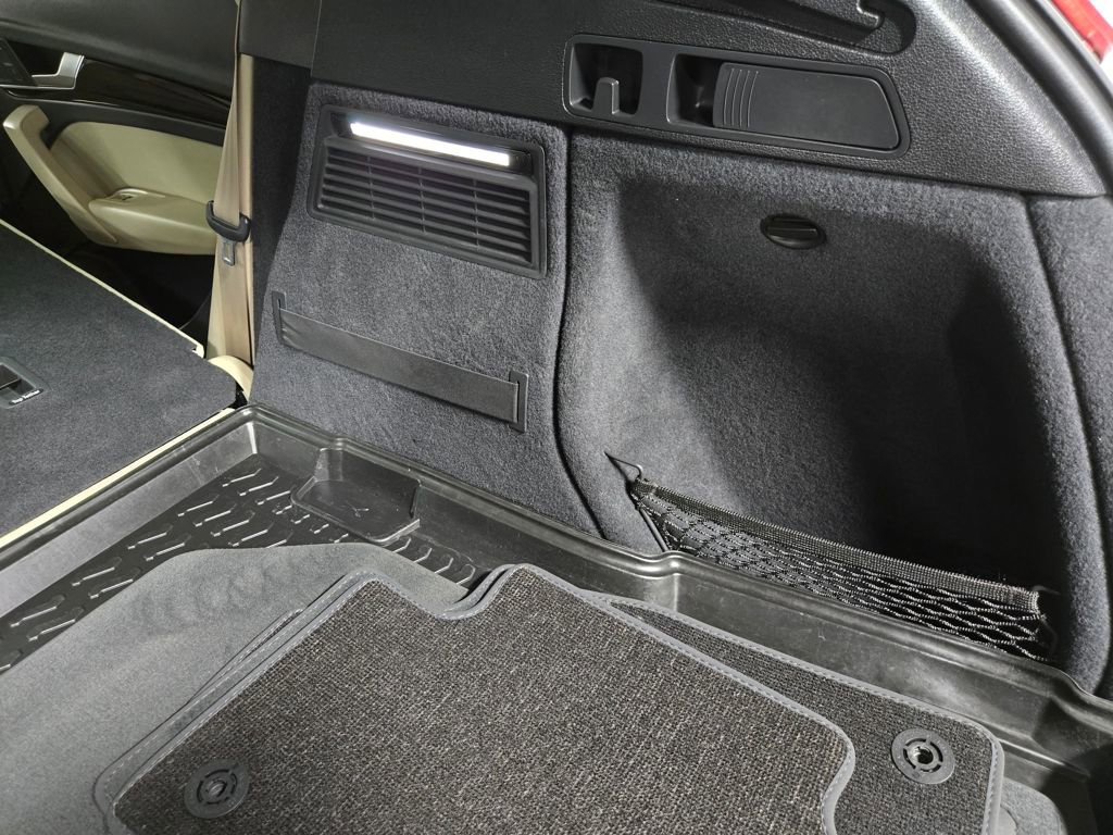 Used 2018 Audi Q5 2.0T Premium Plus w/ Premium Plus Package image 49