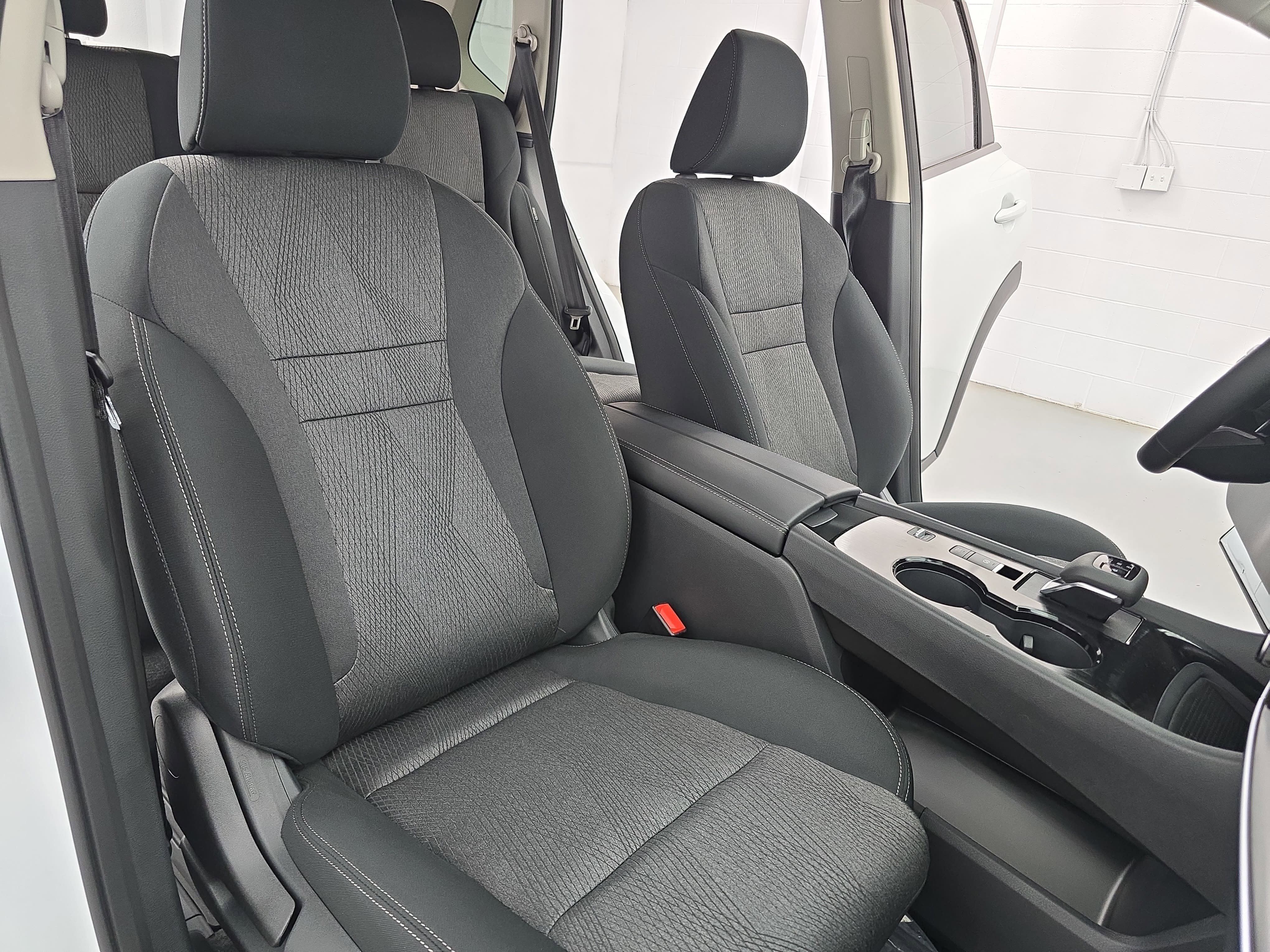 New 2026 Nissan Rogue SV FWD image 10