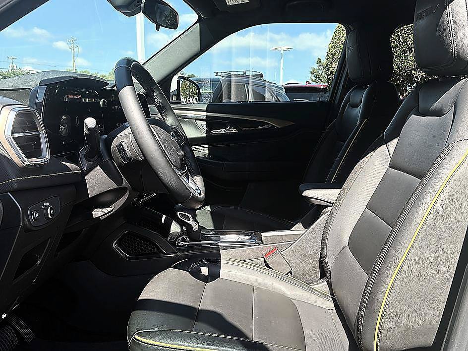 Used 2025 Chevrolet TrailBlazer ACTIV AWD/4WD image 9