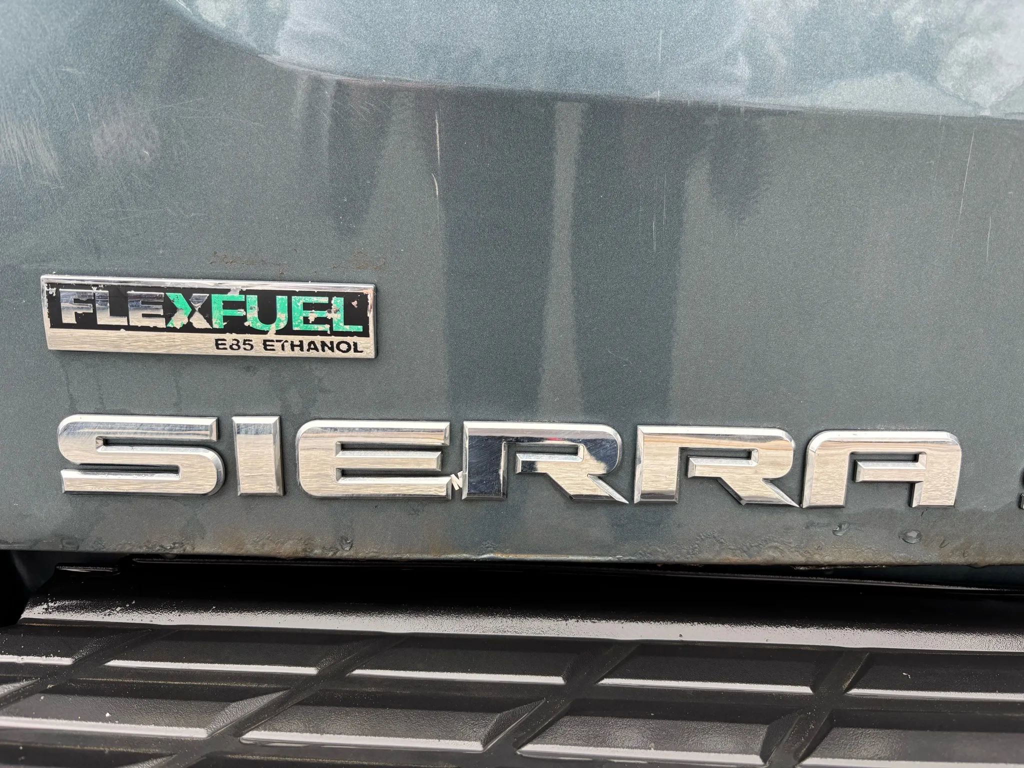 Used 2012 GMC Sierra 1500 SLE w/ Power Tech Package image 14