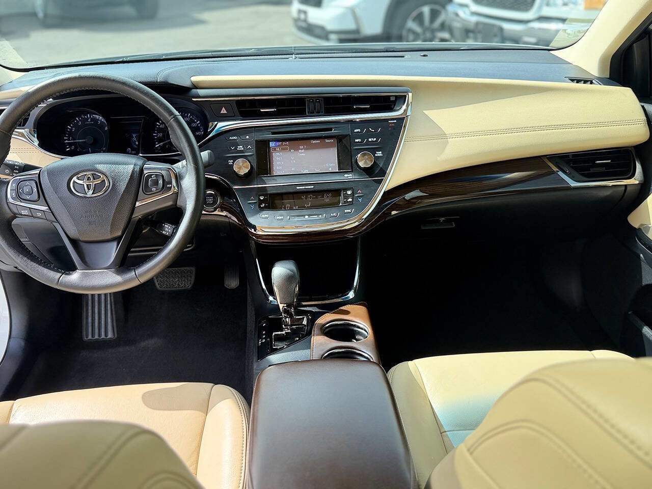 Used 2014 Toyota Avalon XLE Premium FWD image 75
