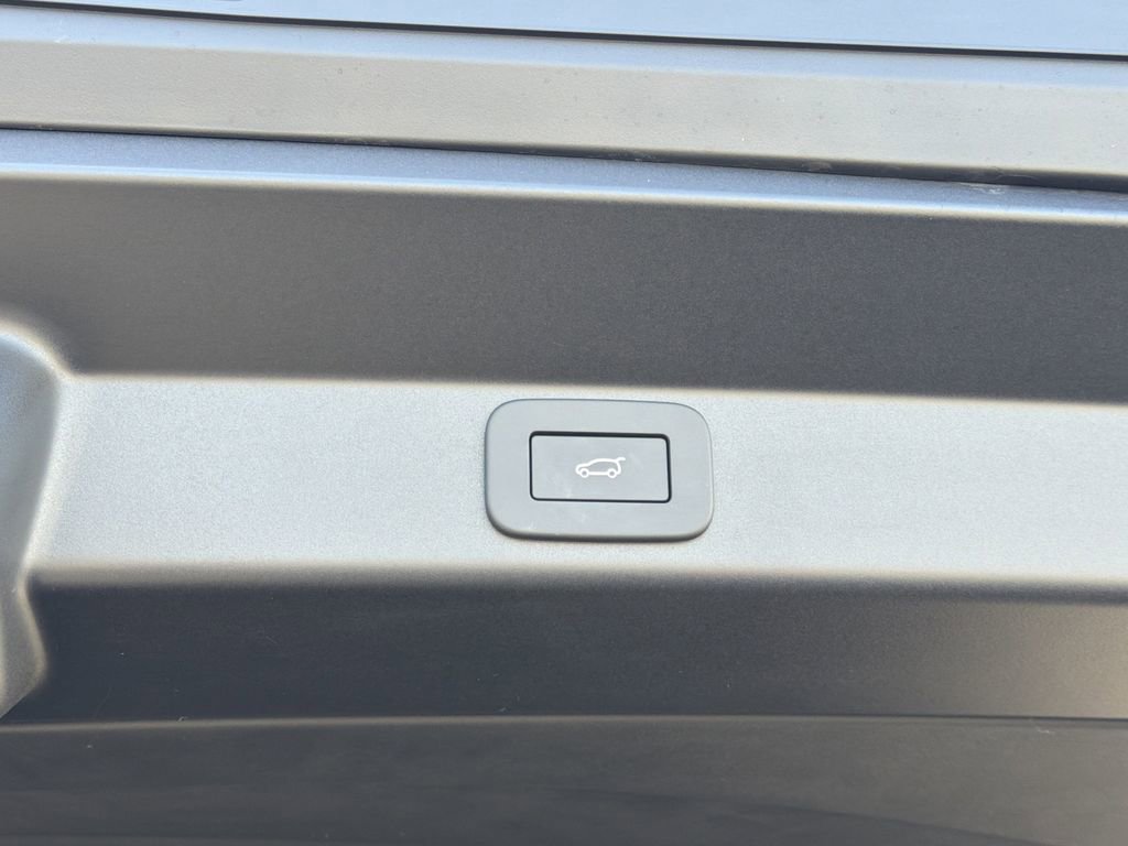 New 2026 Land Rover Range Rover Sport Dynamic SE image 14