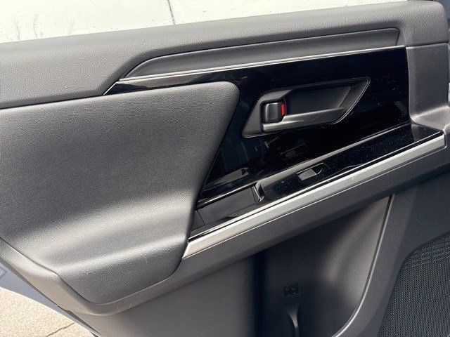 Used 2024 Subaru Solterra Touring image 12