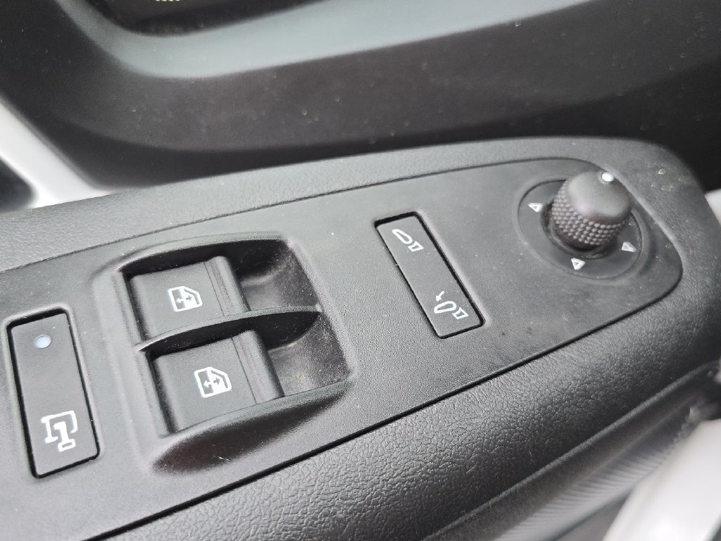 Used 2025 RAM ProMaster 2500 w/ Convenience Group FWD image 27
