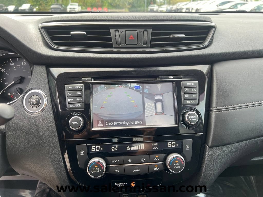 Used 2017 Nissan Rogue SL w/ SL Premium Package AWD/4WD image 12