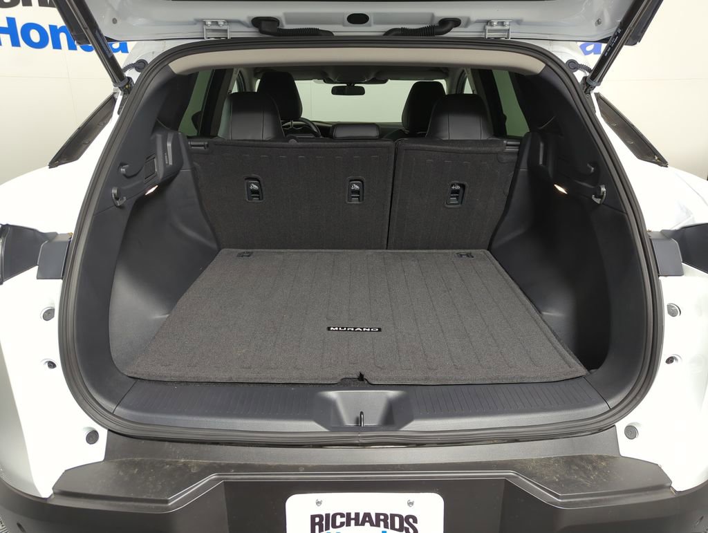 Used 2025 Nissan Murano SV image 18