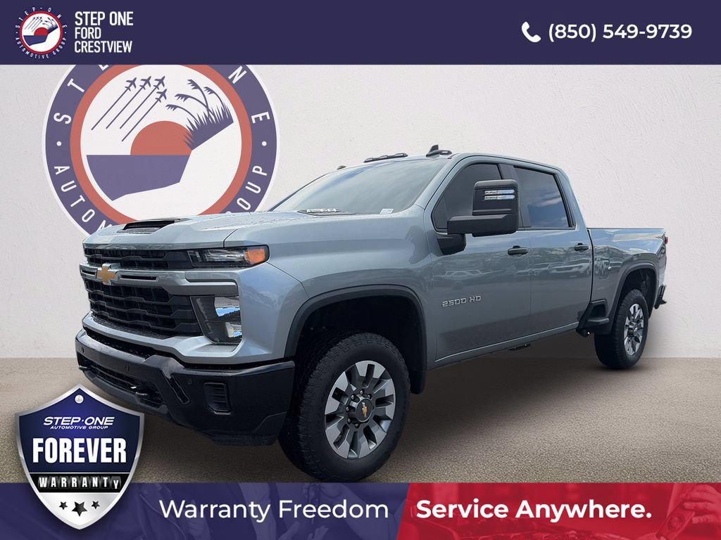 Used 2025 Chevrolet Silverado 2500 Custom w/ Custom Value Package AWD/4WD image 1