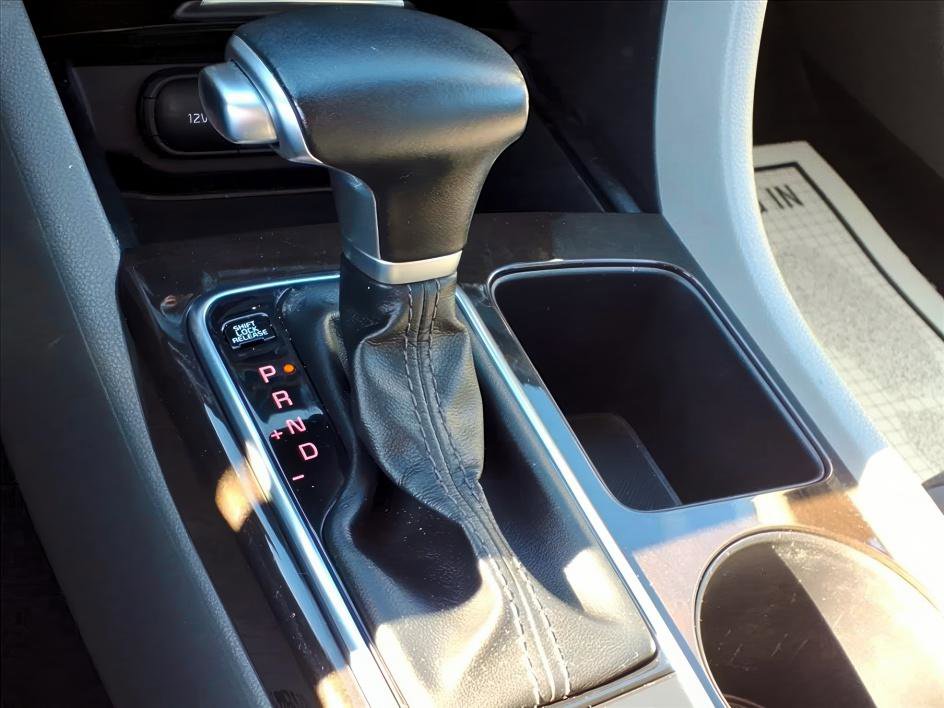 Used 2016 Kia Optima EX image 19