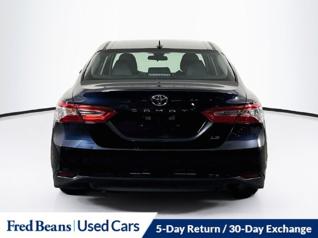 Used 2020 Toyota Camry LE FWD image 7