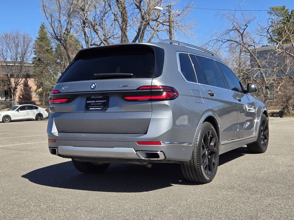 Used 2024 BMW X7 xDrive40i w/ Premium Package image 5