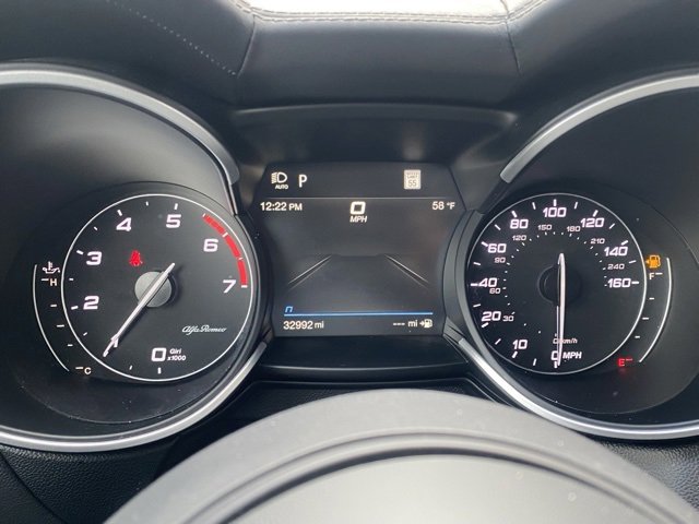 Used 2022 Alfa Romeo Stelvio Veloce image 27