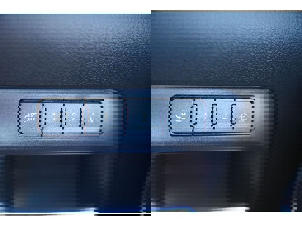 Used 2017 Chevrolet Silverado 3500 LTZ image 22