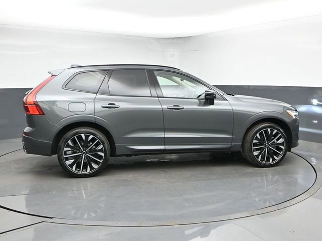 New 2026 Volvo XC60 B5 Ultra w/ Climate Package AWD/4WD image 9