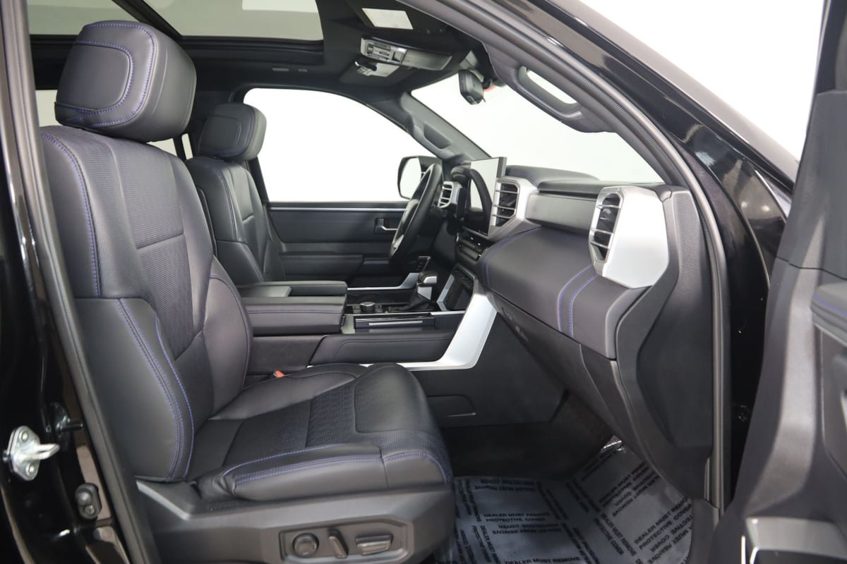 Used 2023 Toyota Tundra Platinum AWD/4WD image 14