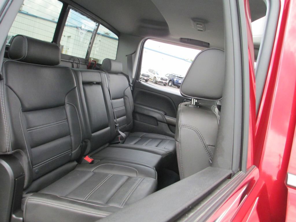 Used 2019 GMC Sierra 2500 Denali w/ Duramax Plus Package AWD/4WD image 27