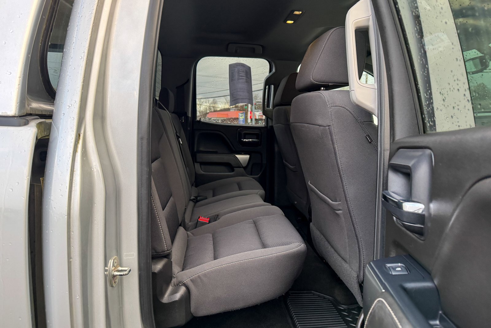 Used 2018 Chevrolet Silverado 1500 LT w/ All Star Edition image 11