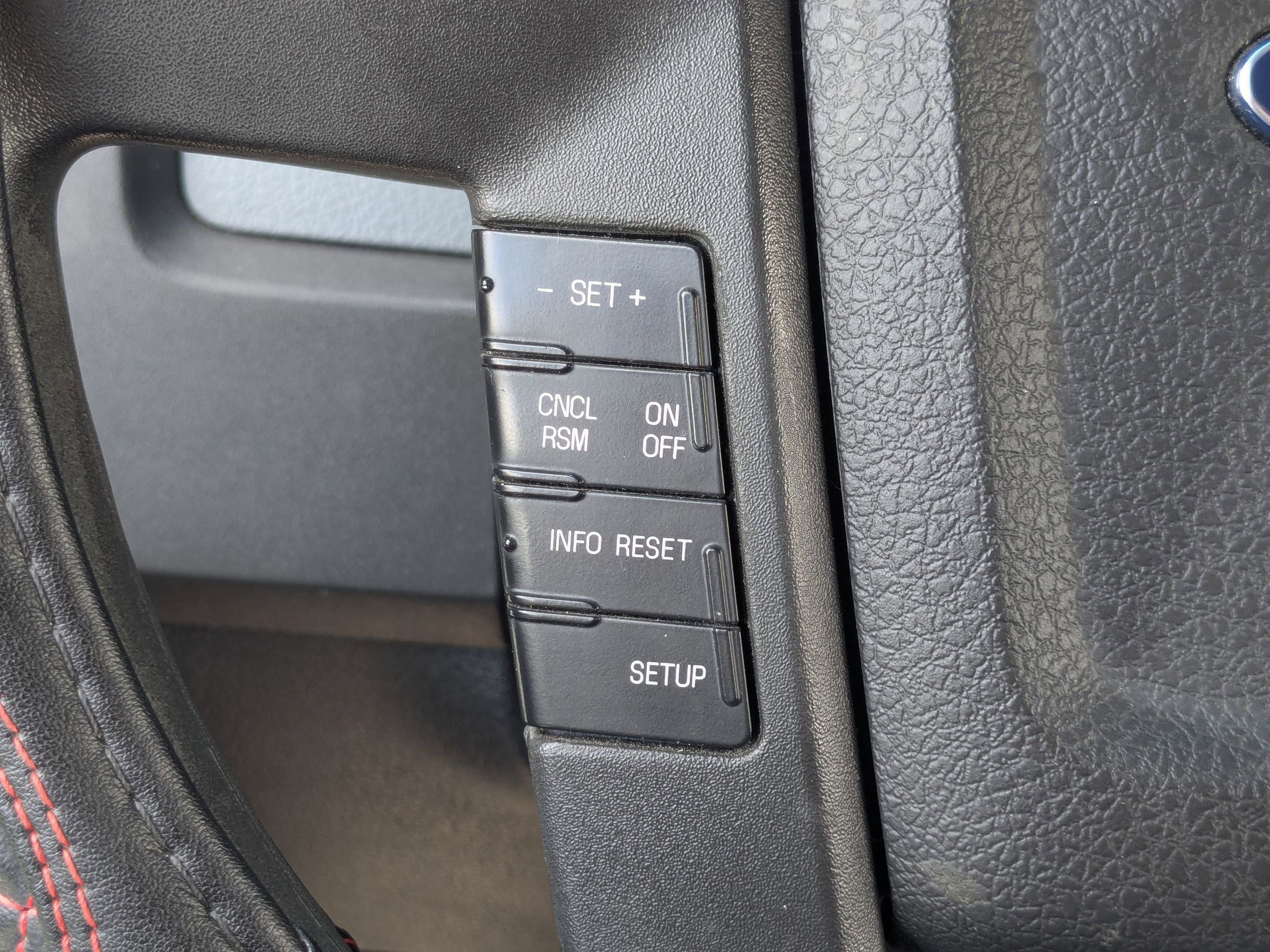 Used 2014 Ford F150 XLT AWD/4WD image 19