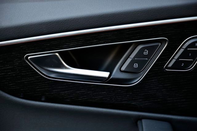 New 2026 Audi Q7 3.0T Premium Plus image 15