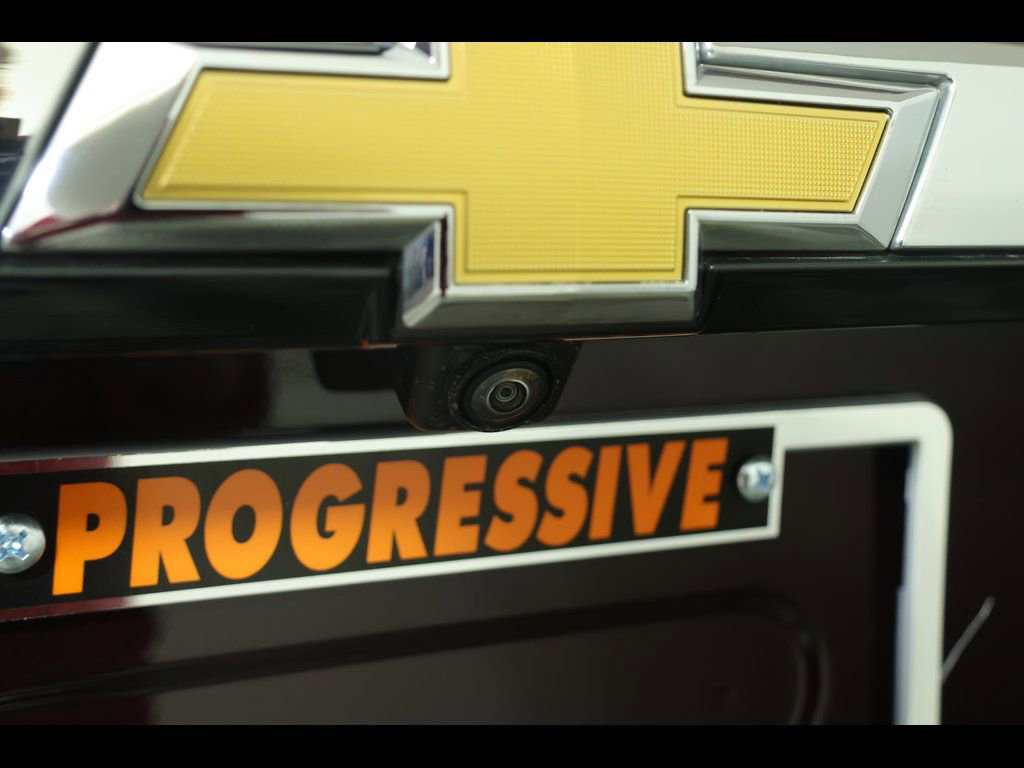 Used 2023 Chevrolet Traverse LT w/ LPO, Floor Liner Package image 22