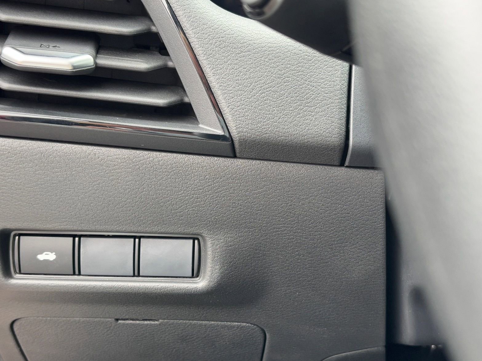 New 2026 Nissan Sentra SV w/ Floor Mat Package image 29