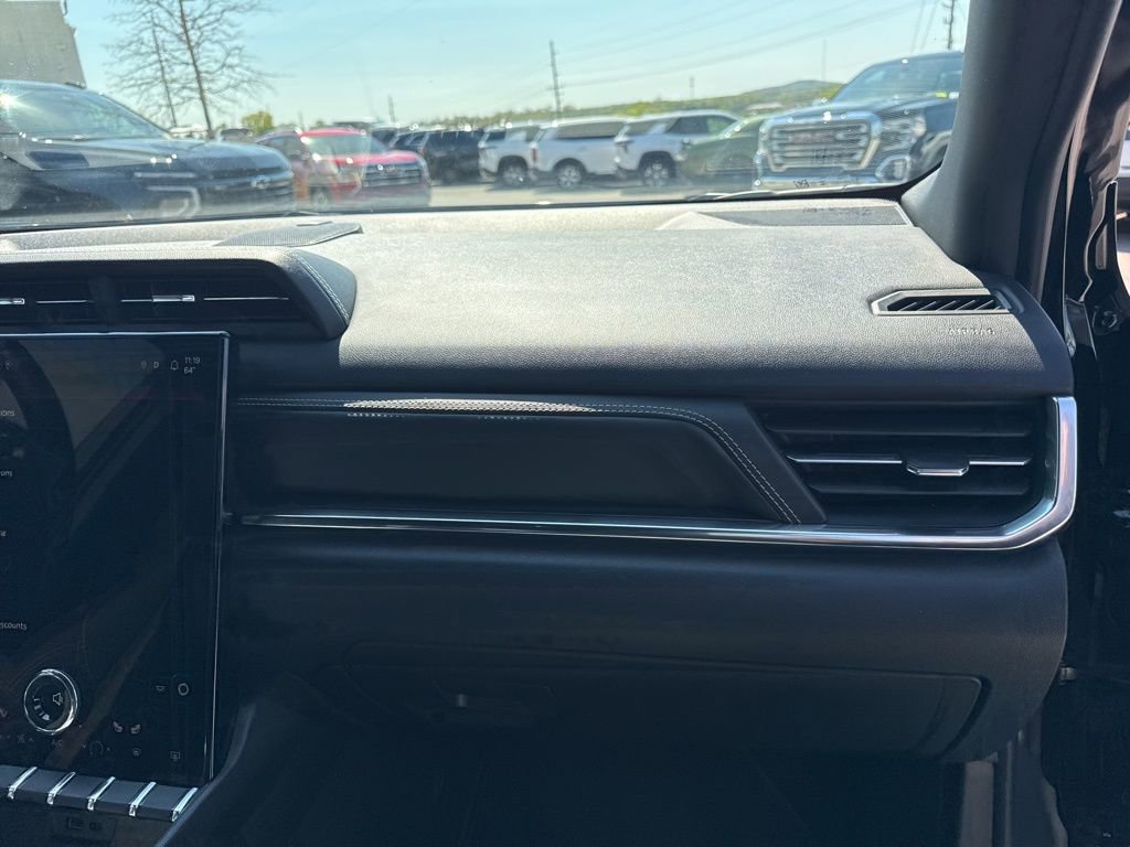 Used 2025 GMC Terrain Elevation AWD/4WD image 20