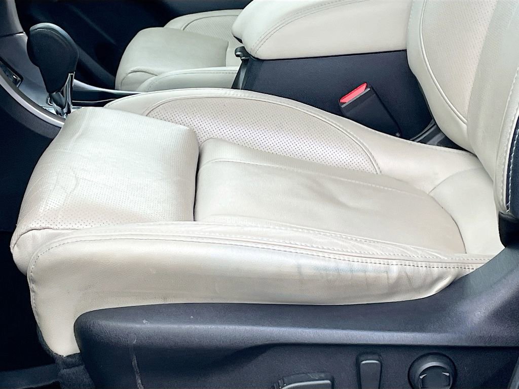 Used 2022 Subaru Ascent Limited w/ Technology Package image 19