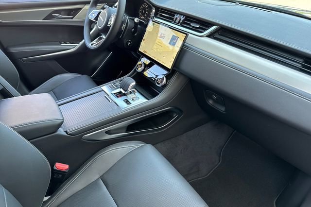 New 2026 Jaguar F-PACE R-Dynamic S AWD/4WD image 15