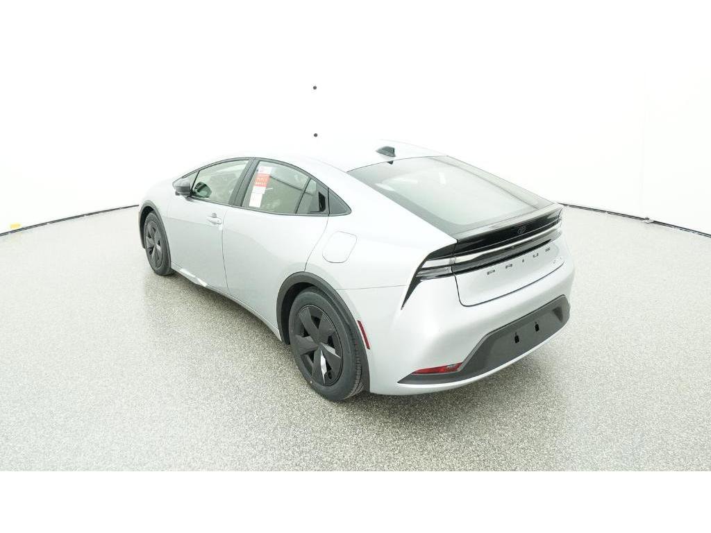 New 2026 Toyota Prius Plug-In Hybrid image 5