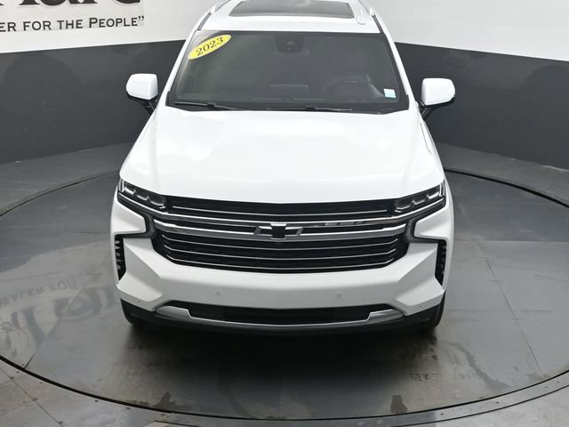 Used 2023 Chevrolet Suburban LT w/ Luxury Package image 62