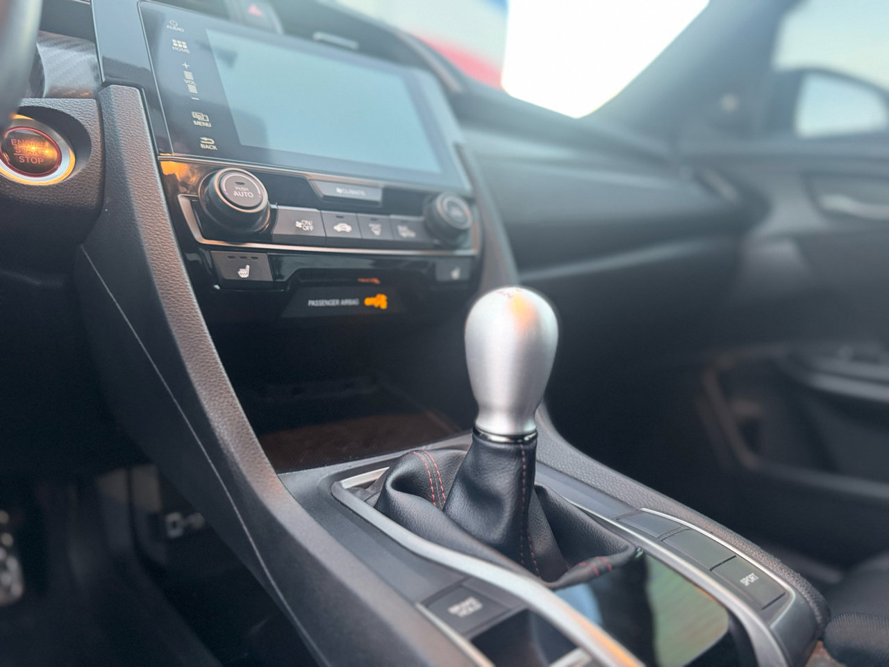 Used 2018 Honda Civic Si image 39