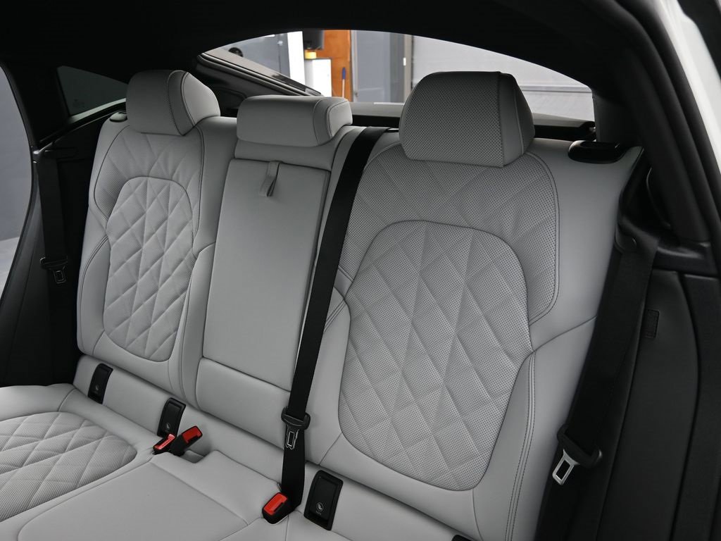 New 2026 BMW X6 M60i image 31