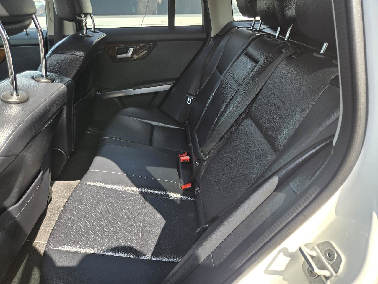 Used 2014 Mercedes-Benz GLK 350 2WD image 9
