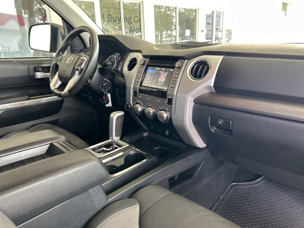 Used 2017 Toyota Tundra SR5 image 22