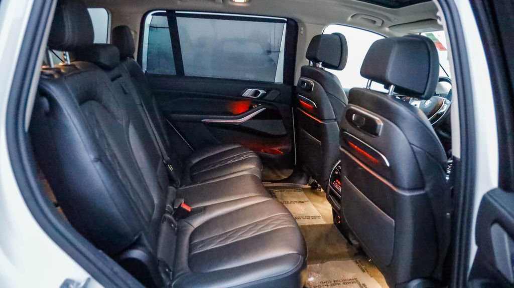 Used 2023 BMW X7 xDrive40i image 20