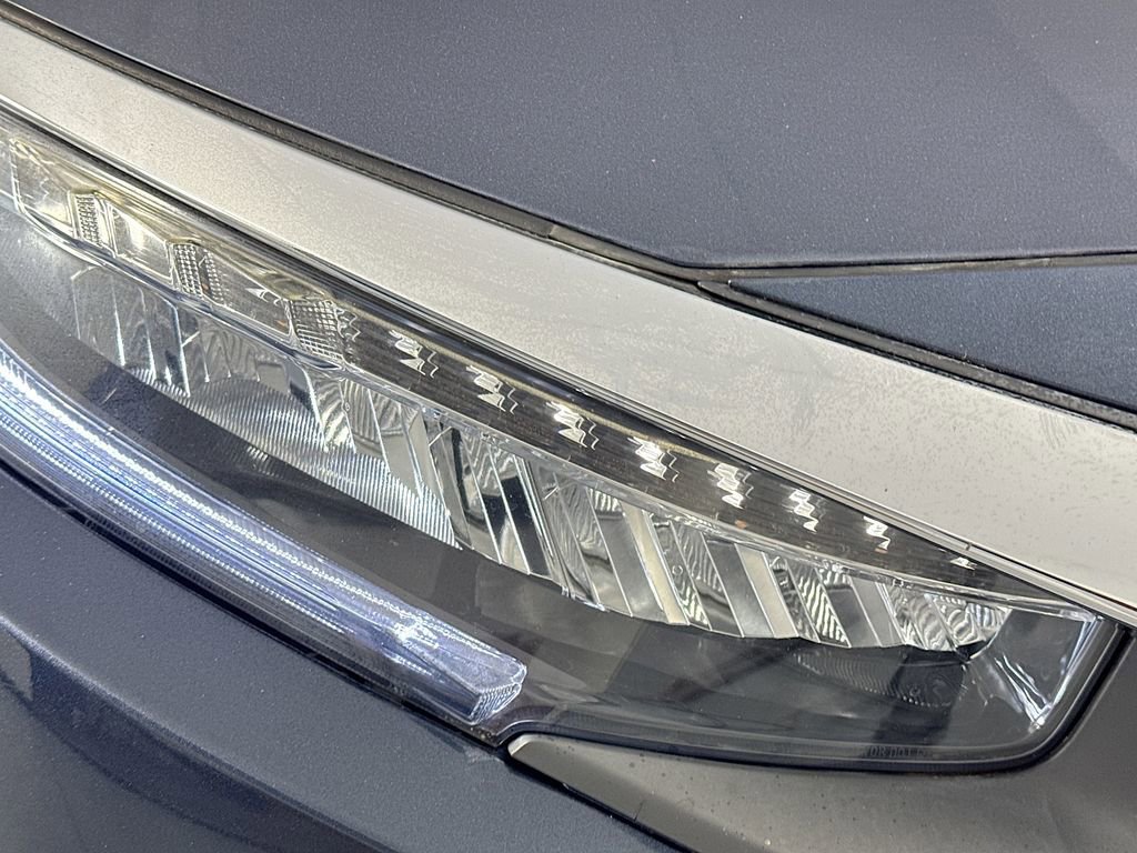 Used 2017 Honda Civic Touring image 41