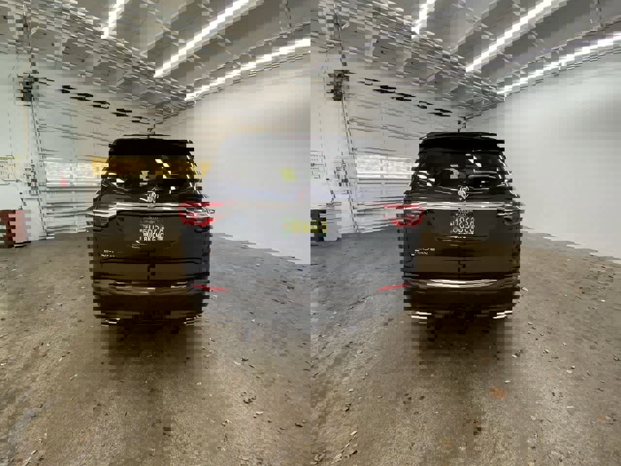 Used 2020 Buick Enclave Premium w/ Sun and Sites Package image 5