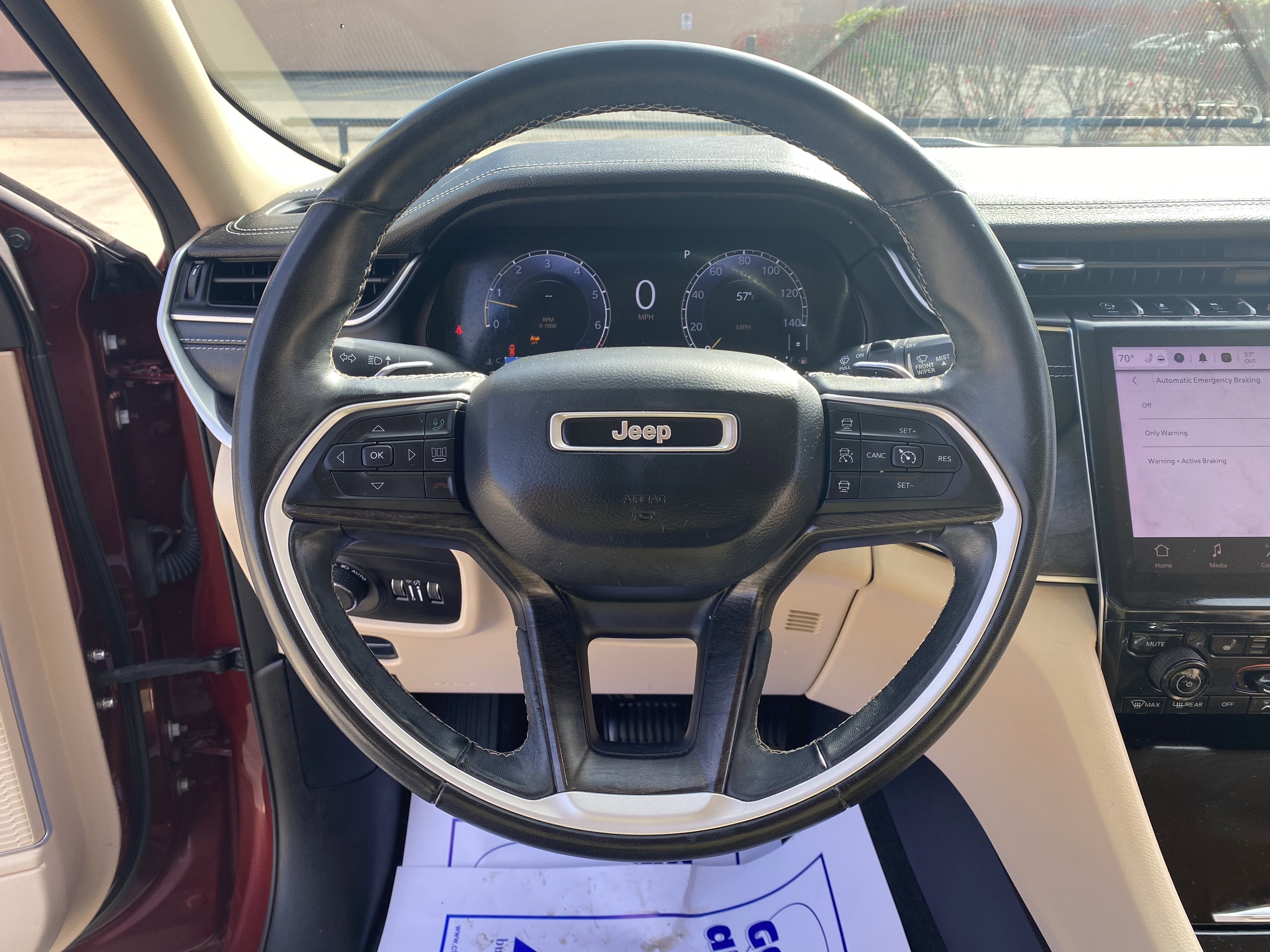 Used 2021 Jeep Grand Cherokee L Limited w/ Luxury Tech Group II image 6