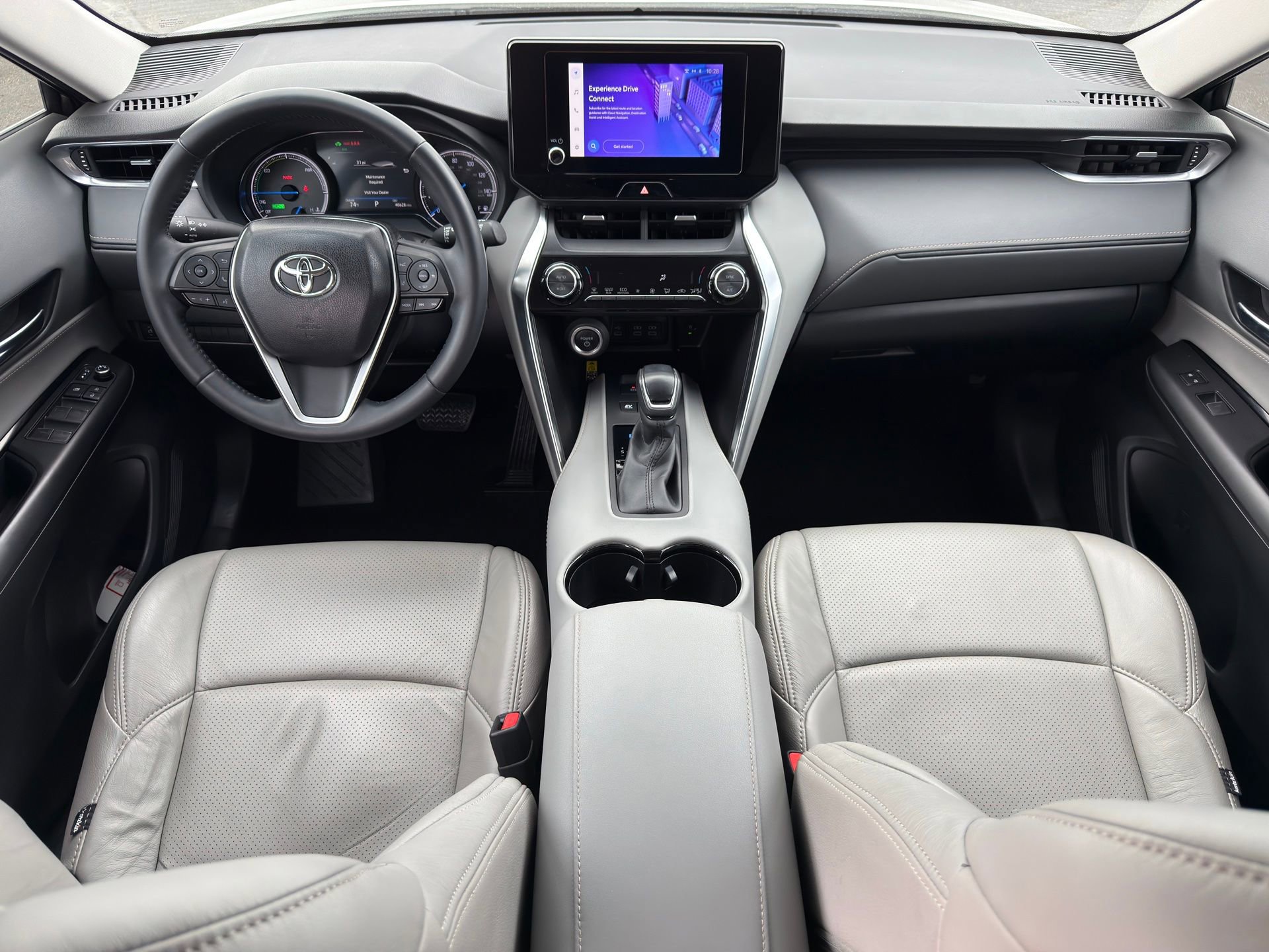 Used 2023 Toyota Venza LE image 21