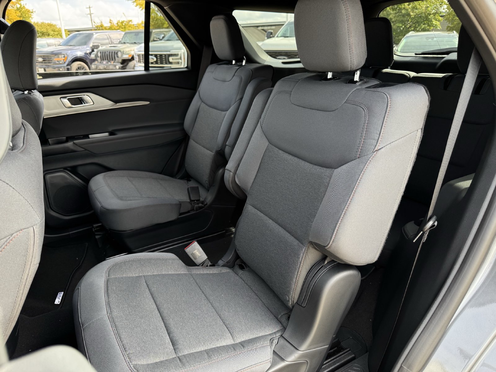 New 2027 Ford Explorer Active RWD image 23