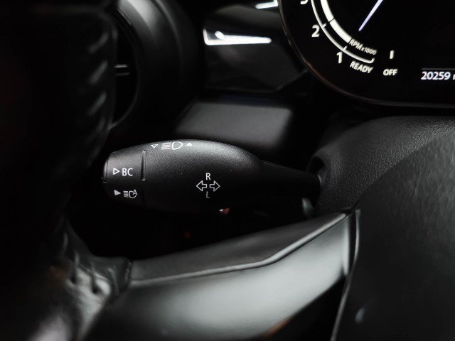 Used 2024 MINI Cooper 4-Door Hardtop FWD image 22