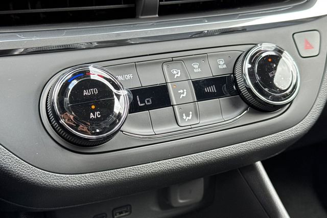 New 2026 Buick Envista Preferred w/ Advanced Safety Package FWD image 22