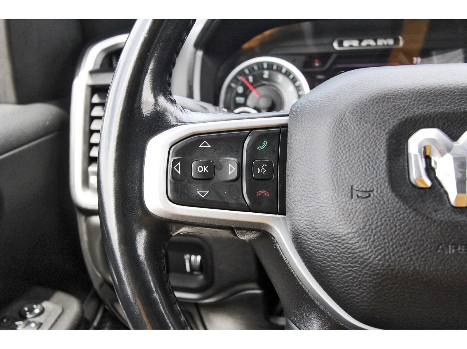 Used 2022 RAM 1500 Big Horn AWD/4WD image 24