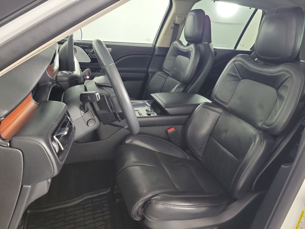 Used 2021 Lincoln Aviator Reserve w/ Equipment Group 202A AWD/4WD image 15