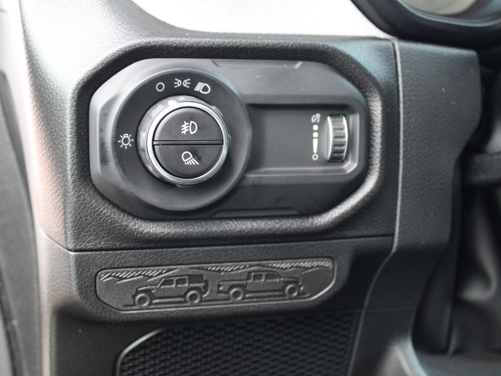 New 2026 Jeep Gladiator Sport image 15