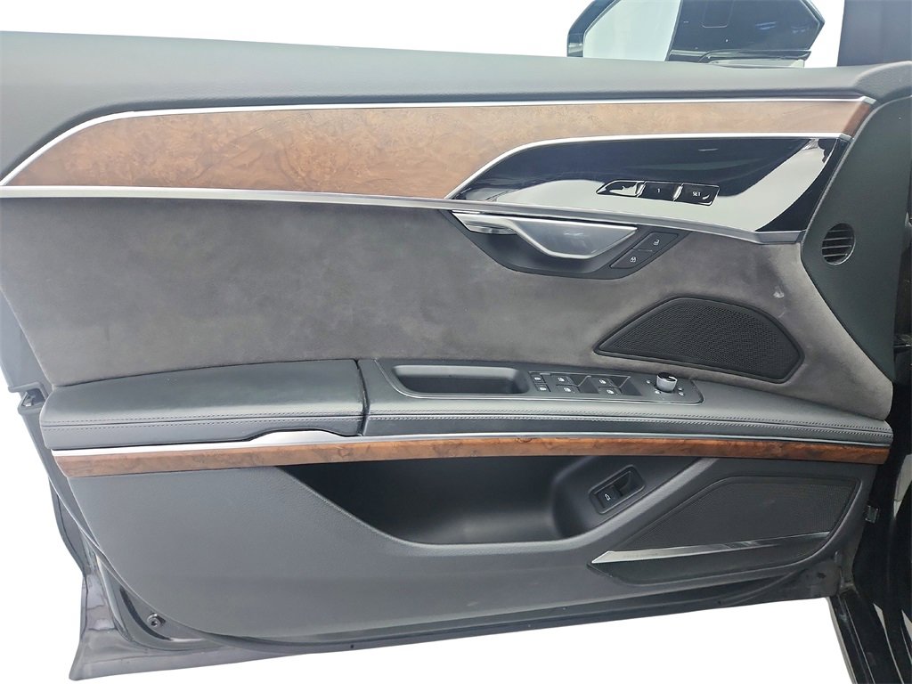 Used 2019 Audi A8 L 3.0T w/ Executive Package image 21