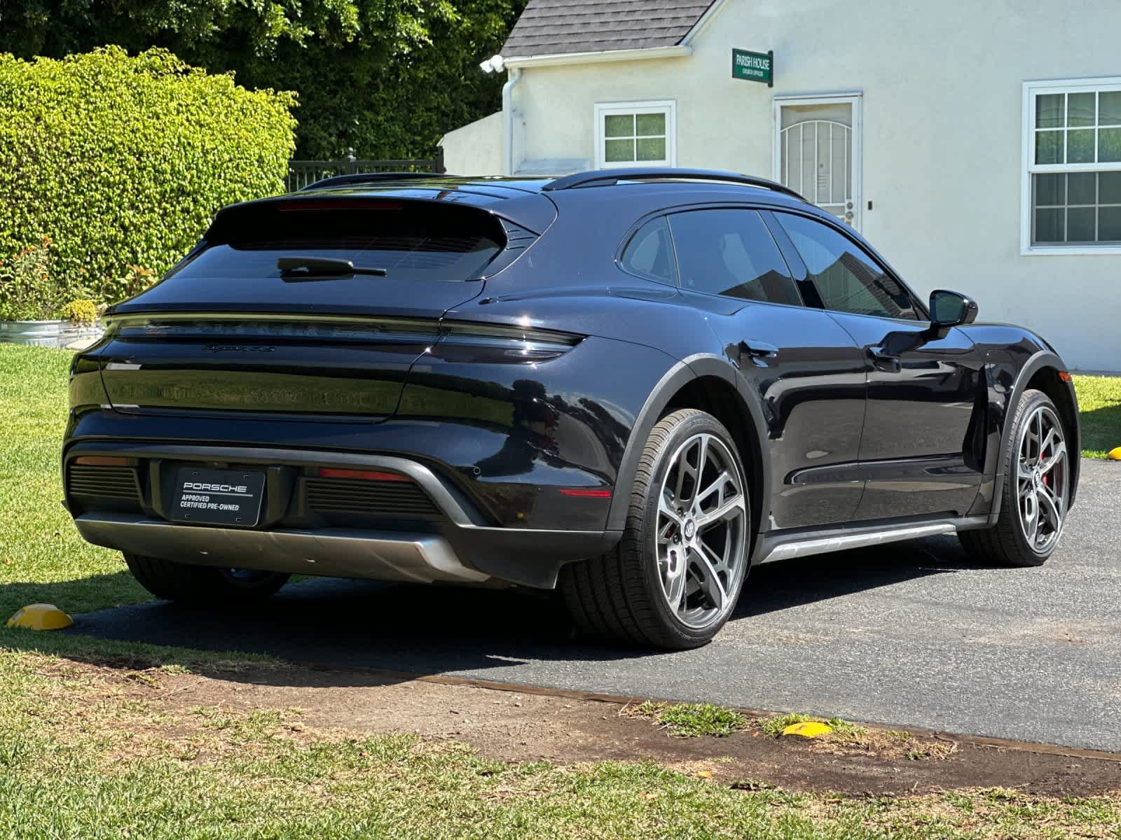 Certified 2024 Porsche Taycan 4S AWD/4WD image 8
