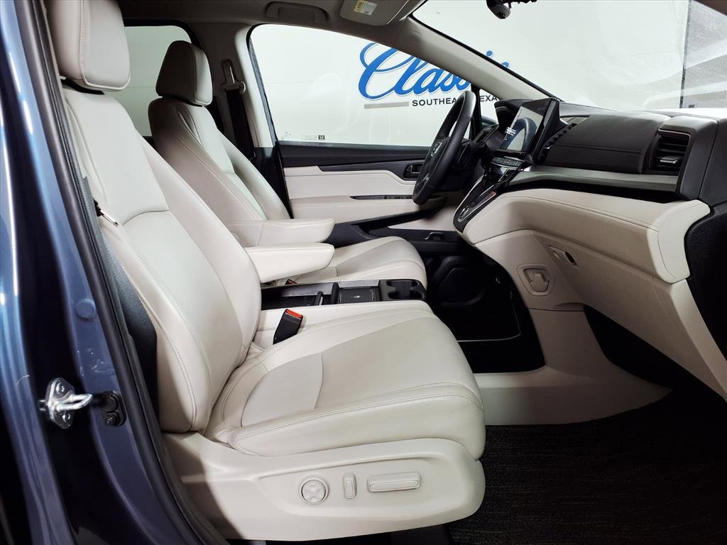 Used 2025 Honda Odyssey EX-L image 12
