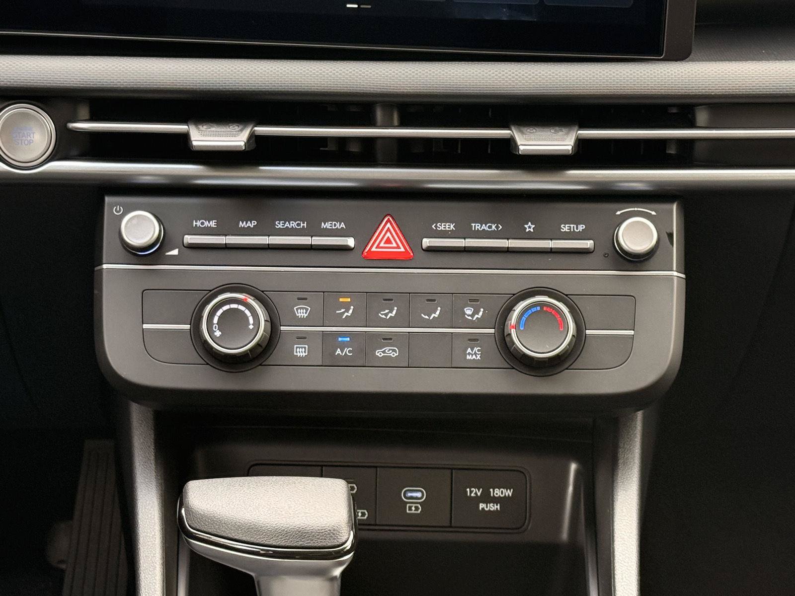 New 2026 Hyundai Tucson SE FWD image 24