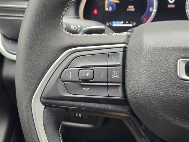 Certified 2023 Jeep Grand Cherokee L Laredo RWD image 30